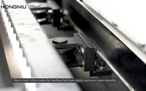 Cortadora Láser <span class=keywords><strong>de</strong></span> Fibra CNC Multimaterial (Acero Inoxidable, Aluminio, Acero al Carbono) con Refrigeración por Agua - Product Image 4