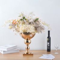 Große Dekorative Metall-Schale als Tischdekoration für Hochzeiten und Feiern, Podest-Schale Mini Gold Blumenarrangement-Halter