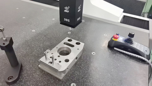 GT liên kết 686 Độ chính xác cao 3D phối hợp đo máy tự động phối hợp hệ thống 3D cmm Ba phối hợp đo máy - Product Image 2