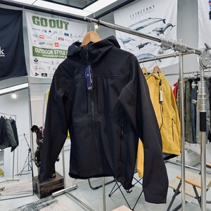 Custom-fitted, 3D-cut, Windproof, Abrasion-resistant, Water-repellent, Unisex Outdoor Fleece Softshell Jacket - Product Image 2