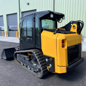 รถตักล้อยางขนาดเล็ก JCB ปี 2025 รุ่น Teleskid 1247L สีเหลือง เครื่องยนต์ดีเซล แบบตีนตะขาบ ความจุบุ้งกี๋สูง 1247 - Product Image 1