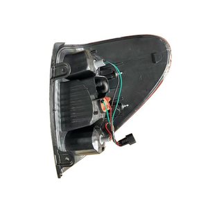 Accesorios para luces traseras de automóviles compatibles con las luces traseras L200 del año modelo 2005-2014 y las luces traseras del Mitsubishi L200. - Product Image 2
