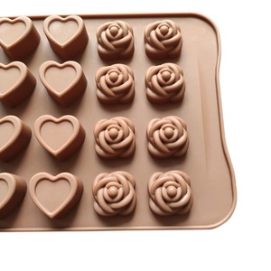 Thân Thiện Với Môi Hình Trái Tim <span class=keywords><strong>Silicone</strong></span> Sô Cô La Khuôn <span class=keywords><strong>Ice</strong></span> <span class=keywords><strong>Cube</strong></span> Khay Bánh <span class=keywords><strong>Silicone</strong></span> Khuôn Hình Chữ Nhật Tăng Hộp Quà Tặng - Product Image 5