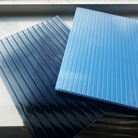 Plaque de polycarbonate gaufrée pour toiture, résistante aux UV, pour serre, lucarne et auvent