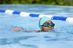 Bonnet de bain en silicone <span class=keywords><strong>Bestway</strong></span> 26049 pour enfants, Lil' Color Wave, âge 3+, haute qualité, imperméable - Product Image 3