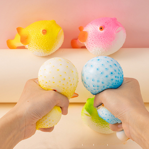 Peluche de <span class=keywords><strong>pez</strong></span> <span class=keywords><strong>globo</strong></span> antiestrés, juguete marino de rebote lento, regalo pequeño para niños, pelota de descompresión, venta al por mayor - Product Image 3