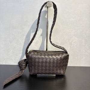2026 Hot-selling Women's Cowhide Leather <b>Handbag</b> Luxury Genuine Leather <b>Medium</b> Bag Top Grain woven Leather Bags for Women - Product Image 1