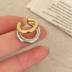 Pendientes de Clip en Forma de C de Dos Colores, Oro y Plata, Diseño de Nicho de Moda, para Mujer - Product Image 3