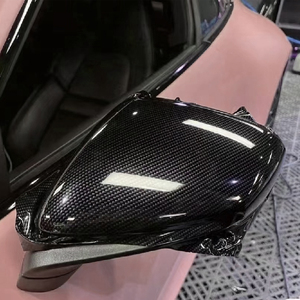 สติกเกอร์ติดรถยนต์ฟิล์ม TPU hydrophobicity 6D คาร์บอนไฟเบอร์ PPF ความเงางามเป็นพิเศษ - Product Image 1