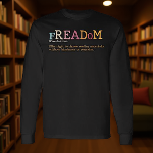 T-shirt promotionnel à manches longues « Définition de la liberté » pour la lecture de livres interdits avec graphique « Je lis » - Product Image 2