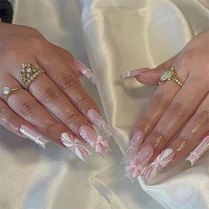 Los diamantes blancos y negros personalizados se pueden reutilizar Nail Art Uñas postizas Prensa acrílica en las uñas - Product Image 3