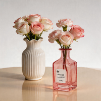 Bouteille diffuseur de parfum en verre rose vide 150 ml avec bouchon en liège et capuchon doré, carrée, pour aromathérapie et parfum d'ambiance rechargeable