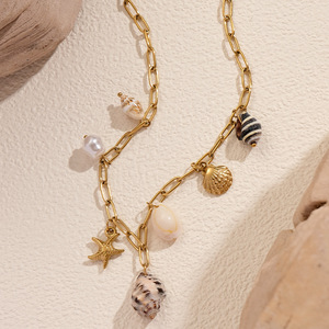 Collier en acier inoxydable plaqué or PVD 18K océan Collier tendance coeur coquille céramique corail étoile de mer conque escargot de mer poisson perle coquille - Product Image 3