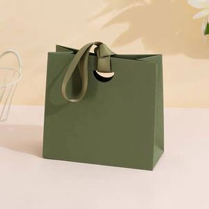 Bolsas de Papel de Arte Premium con Asas de Cinta Personalizadas, Empaque de Lujo para Joyería, Cosméticos y Ropa - Product Image 1