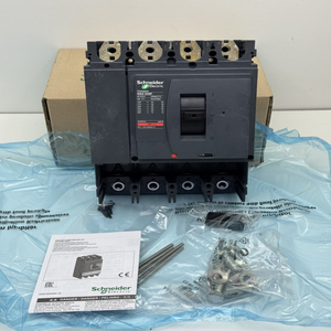 Interruptor de Circuito Compacto NSX ELECTRIC LV432815 Nuevo y Original, 4P NSX630F SIN Disparador <span class=keywords><strong>UT</strong></span>, en Existencia en Almacén - Product Image 1
