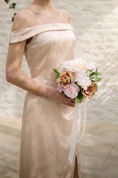 Künstliche Seidenblumen Rosa & Sandbeige Brautsträuße 4 Stück 7 Zoll für Brautjungfern Hochzeit