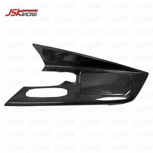 PEAU DE CONSOLE CENTRALE EN FIBRE DE CARBONE ET COUVERCLE DE VITESSE LHD POUR 2020-2022 CHEVROLET C8 Z51 - Product Image 3