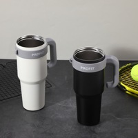 Bouteille de sport en métal thermolaqué de 1250 ml avec poignée portable pour l'entraînement et le fitness – Stock usine
