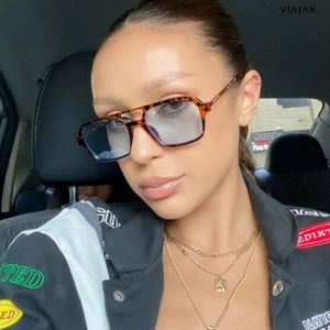 Gafas de Sol de Piloto con Marco Pequeño Retro de Moda para Hombre, Gafas de Sol Cuadradas con Estampado de Leopardo para Mujer, con Logotipo Personalizado, Gran Venta - Product Image 4