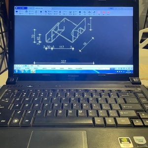 خدمة تصنيع CNC عالية الدقة بـ 3 و4 و5 محاور من مورد في دونغوان، تصنيع حسب الطلب للألومنيوم والفولاذ المقاوم للصدأ والنحاس بالخراطة والتفريز والقطع بالشرارة الكهربائية - Product Image 5