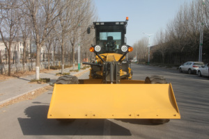 Topsense vente en gros nouveau 0.8ton 1.0ton 1.5ton 2.0ton 2.5 tonnes <span class=keywords><strong>Mini</strong></span> <span class=keywords><strong>niveleuse</strong></span> 4WD <span class=keywords><strong>niveleuse</strong></span> de route chargeuse à roues avec accessoires - Product Image 5