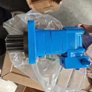 T179-ma3365 <span class=keywords><strong>1012</strong></span> สำหรับมอเตอร์สวิง Takeuchi TB15FR อุปกรณ์สวิง มอเตอร์ไฮดรอลิก มอเตอร์ขับเคลื่อน - Product Image 3