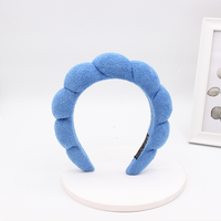 Bandeau Nuage Doux en Peluche pour Femmes et Filles, Idéal pour le Lavage Quotidien et le Nettoyage du Visage, Disponible en Plus de 20 Couleurs