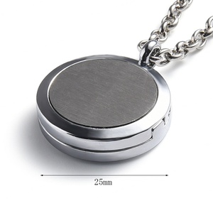 จี้ล็อกเกตน้ำหอมสร้อยคอน้ำมันหอมระเหยผลิตจากโรงงานโดยตรง - Product Image 3