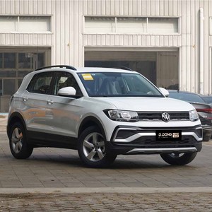 Voiture d'occasion <span class=keywords><strong>2022</strong></span> <span class=keywords><strong>T</strong></span>-<span class=keywords><strong>cross</strong></span> faible kilométrage 1.5L automatique édition confort petit SUV moteur turbo toit ouvrant panoramique pas cher et agréable - Product Image 1