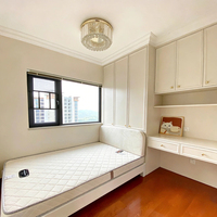 Tatami sur mesure avec rangement, minimaliste, sûr et soigné