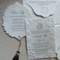 Impression Vanille sur Papier Offset Premium, Gaufrage Sculpté, Estampage Or, Impression Typographique, Impression Numérique, Logo Personnalisé, Modèle 465 Mariage