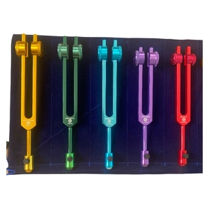 Ensemble de diapasons en alliage d'aluminium à huit couleurs, vente en gros, 126.22 136.1 141.27 172.06 194.18 - Product Image 2