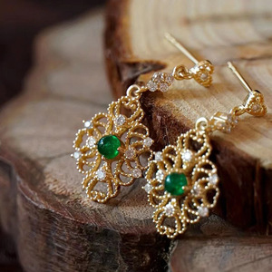 Orecchini pendenti con zirconi simulati a forma di smeraldo per donna, gioielli vintage ornamentati alla moda - Product Image 4