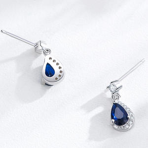 Pendientes de lágrima personalizables en cobre y plata de ley S925 con circonita azul profundo y zafiro para mujer - Product Image 4