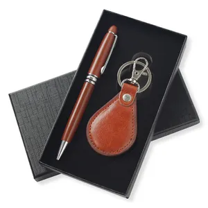 A buon mercato 2 In 1 Set regalo promozionale Vip articoli da regalo personalizzati personalizzato penna portachiavi con loghi regalo business set per gli uomini