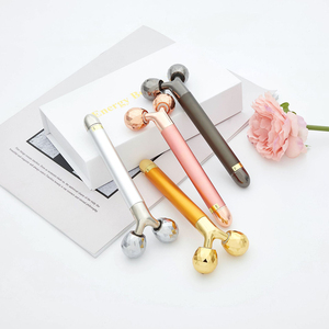22มัลติฟังก์ชั่นพกพายกกระชับผิวสีดำเงินทองสีชมพูไฟฟ้า3d Mini Face Roller เครื่องมือนวด - Product Image 3