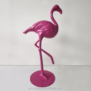 Escultura de animal flamingo em fibra de vidro para vitrine de loja, estátua decorativa de animal de paisagem em tamanho real personalizada