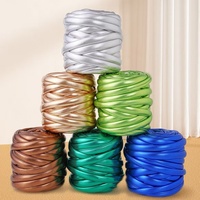 Vente en gros 500g rouleau 2cm brillant métal cuir tricot couverture fil itinérant noyau remplissage islandais gros fil pour couverture nid pour animaux de compagnie