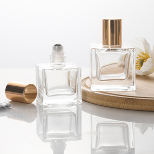 5ml 15ml 30ml Custom Mini Square Perfume Oil Botella de rodillo de acero inoxidable Rollo cuadrado en botellas de rodillo de vidrio - Product Image 3