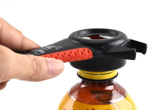 Bán Buôn New 4-Trong-1 Mở Chai <span class=keywords><strong>Set</strong></span> Sáng Tạo Nhựa Bìa Screwer 5-Trong-1 Có Thể Mở Sáng Tạo Bia Mở Chai - Product Image 4