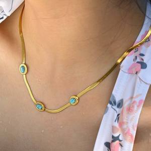Collier pendentif cerise Zhongzhe en acier inoxydable plaqué or 18 carats, chaîne fine, étanche et hypoallergénique – Nouvelle collection - Product Image 3