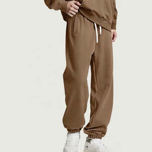 Sweatpants pour hommes de haute qualité, 430 g/m², 100 % coton, avec impression de logo personnalisée, impression en relief, sublimation, broderie, sérigraphie, impression DTG - Product Image 5