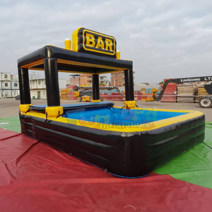 Piscina inflable gigante comercial para exteriores, con barra, para adultos. - Product Image 3
