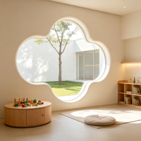 Fenêtre fixe ronde en aluminium de style Porte de Lune, pour pavillon de jardin chinois classique, avec cadre en bambou et verre trempé offrant une vue.