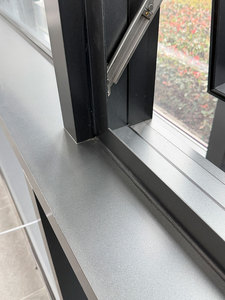 Fenêtres à suspension supérieure symétriques en alliage d'aluminium à <span class=keywords><strong>double</strong></span> <span class=keywords><strong>vitrage</strong></span>, économie d'énergie, design moderne, pour murs-rideaux <span class=keywords><strong>et</strong></span> halls commerciaux à isolation <span class=keywords><strong>thermique</strong></span> - Product Image 5