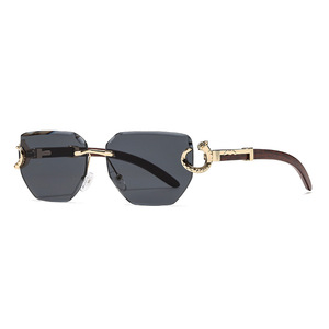 Nuevas Gafas de Sol de Moda sin Marco para Mujer, Montura Metálica, Lentes de PC con Protección UV400 Tipo 3, Diseño Poligonal Negro - Product Image 4