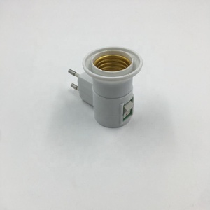 Adaptador Convertidor de <span class=keywords><strong>Base</strong></span> de Lámpara LED Nocturna E27 a Enchufe Europeo de <span class=keywords><strong>2</strong></span> Pines - Product Image 2
