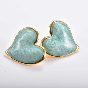 Pendientes de Corazón Vintage, Chapados en Oro, con Patrón en Espiral, en Negro, Rosa y Verde Menta - Product Image 4