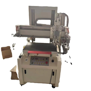 3050 Venta directa <span class=keywords><strong>de</strong></span> fábrica Nueva impresora <span class=keywords><strong>de</strong></span> pantalla Servo semiautomática para pantallas curvas Eficiente para vasos <span class=keywords><strong>de</strong></span> plástico Botellas <span class=keywords><strong>de</strong></span> vidrio - Product Image 1