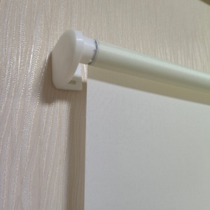 Persianas <span class=keywords><strong>enrollables</strong></span> económicas al por mayor con cadena, tubo de hierro de 18 mm, cortina de ventana semioscura total para proyectos comerciales - Product Image 6